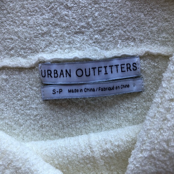 Urban Outfitter’s Cream Plunge Crop Top - Picture 3 of 4